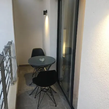 Aparthotel Lux Grand *