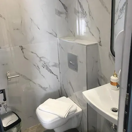 Lux Grand Aparthotel Hanioti